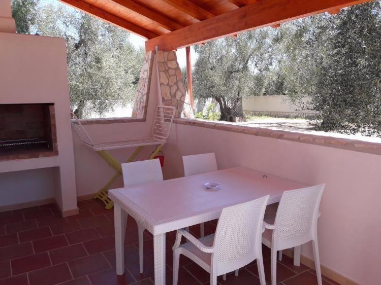 Bed and Breakfast Borgo Cerasa Вьесте Экстерьер фото