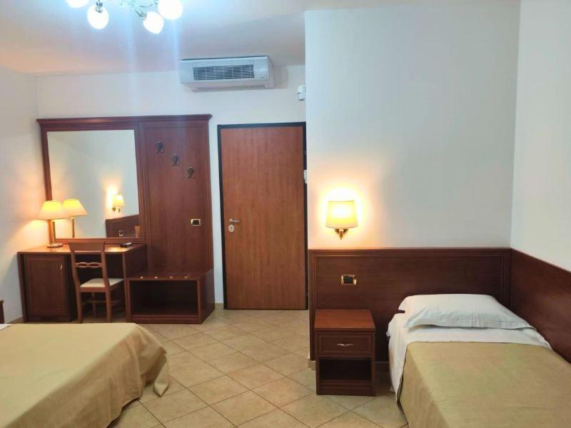 Bed and Breakfast Borgo Cerasa Вьесте Экстерьер фото