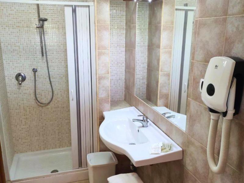 Bed and Breakfast Borgo Cerasa Вьесте Экстерьер фото