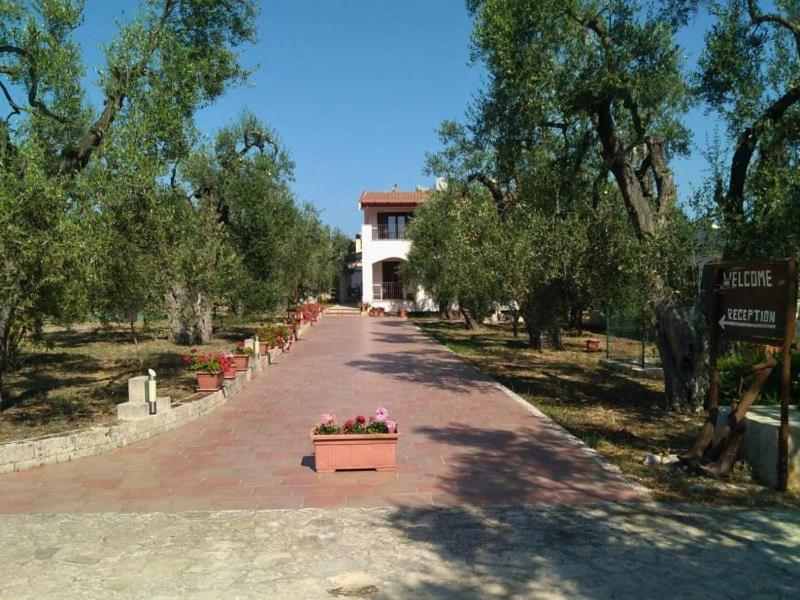 Bed and Breakfast Borgo Cerasa Вьесте Экстерьер фото